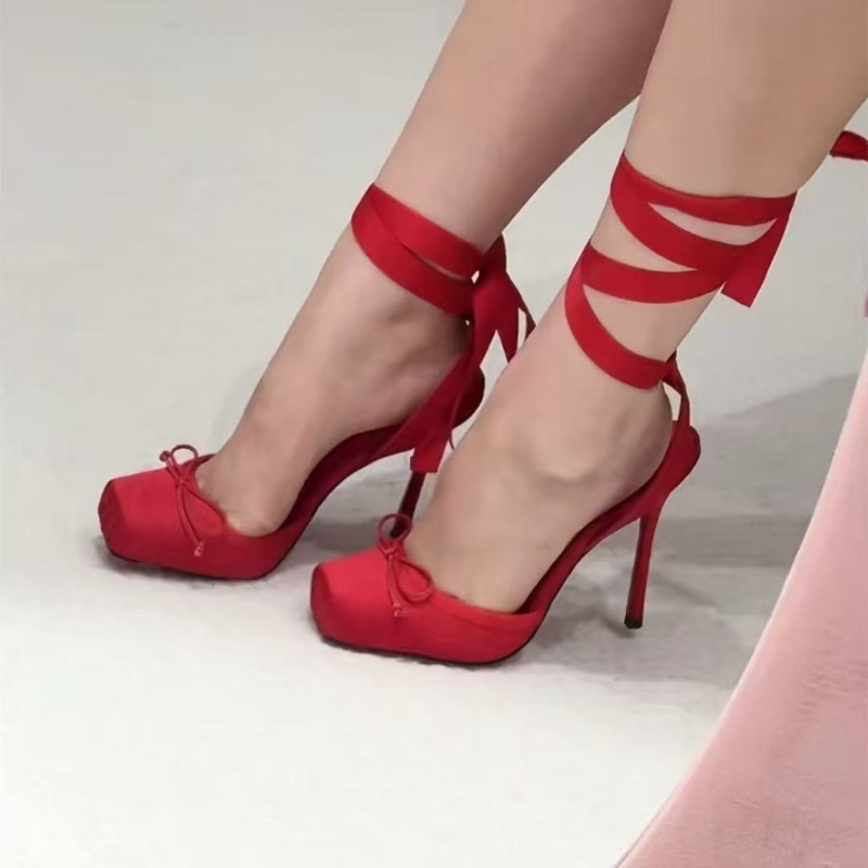 Rote High Heels, Damen-Knöchel – Wedding Fx Bewertung und Preis