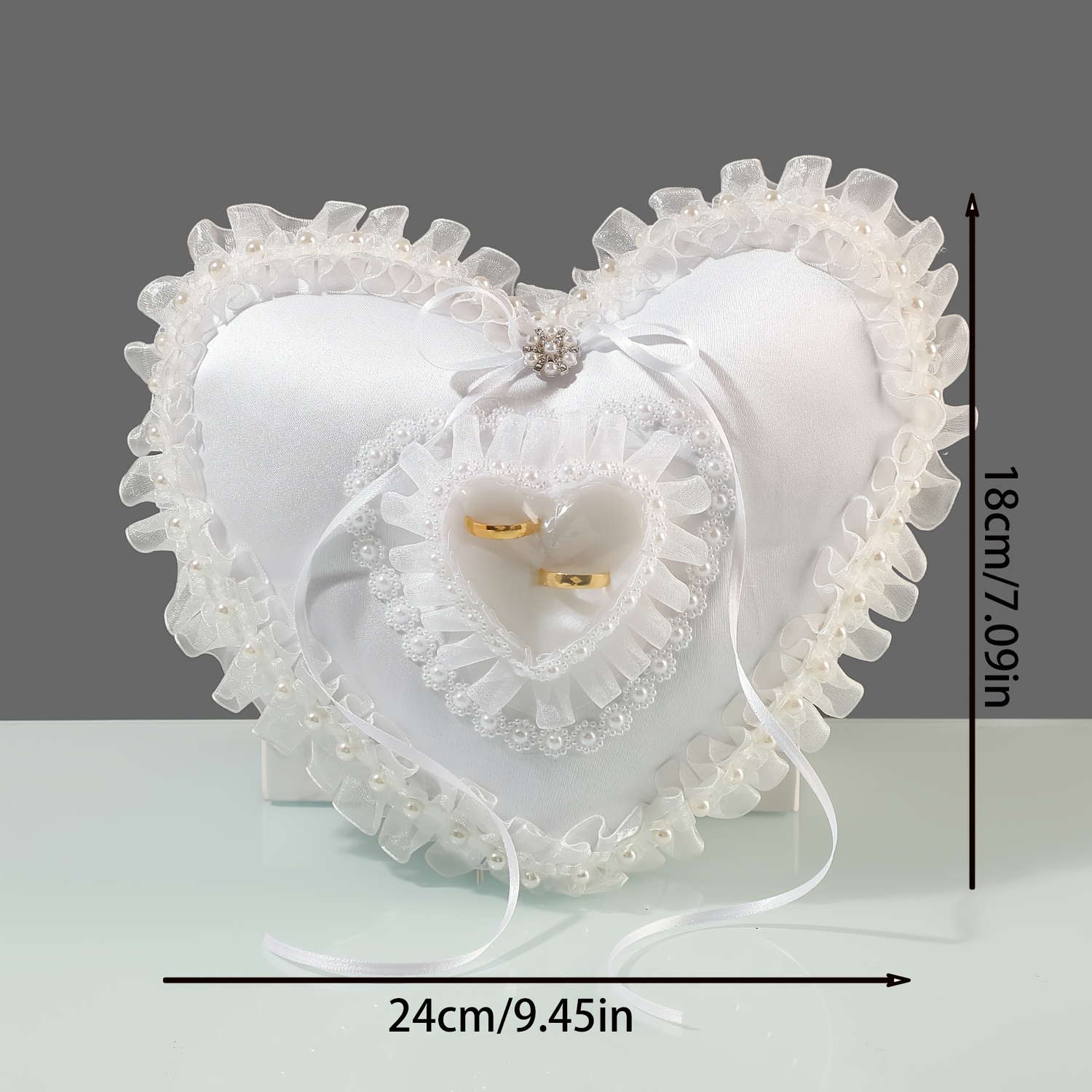 Weißes herzförmiges Hochzeitsr – Ring Bearer Pillow Bewertung und Preis