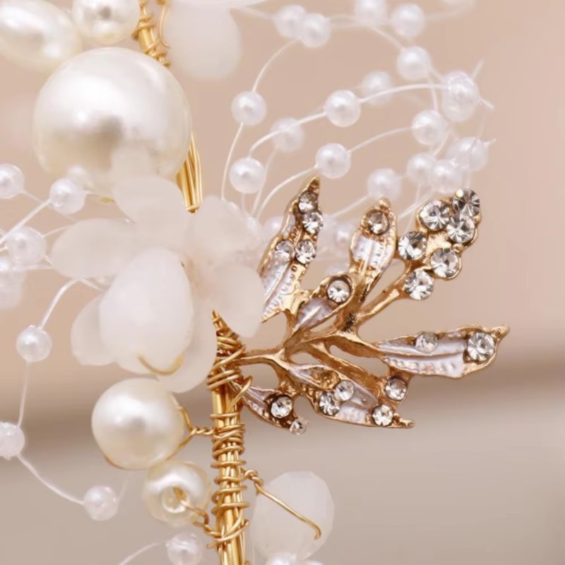Niedliche Prinzessinnen-Kronen – Wedding Arch Flower Bewertung und Preis